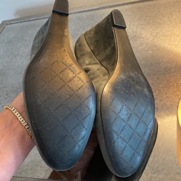 Vionic Camden Grey Suede Wedge 10 - Picture 5 of 6